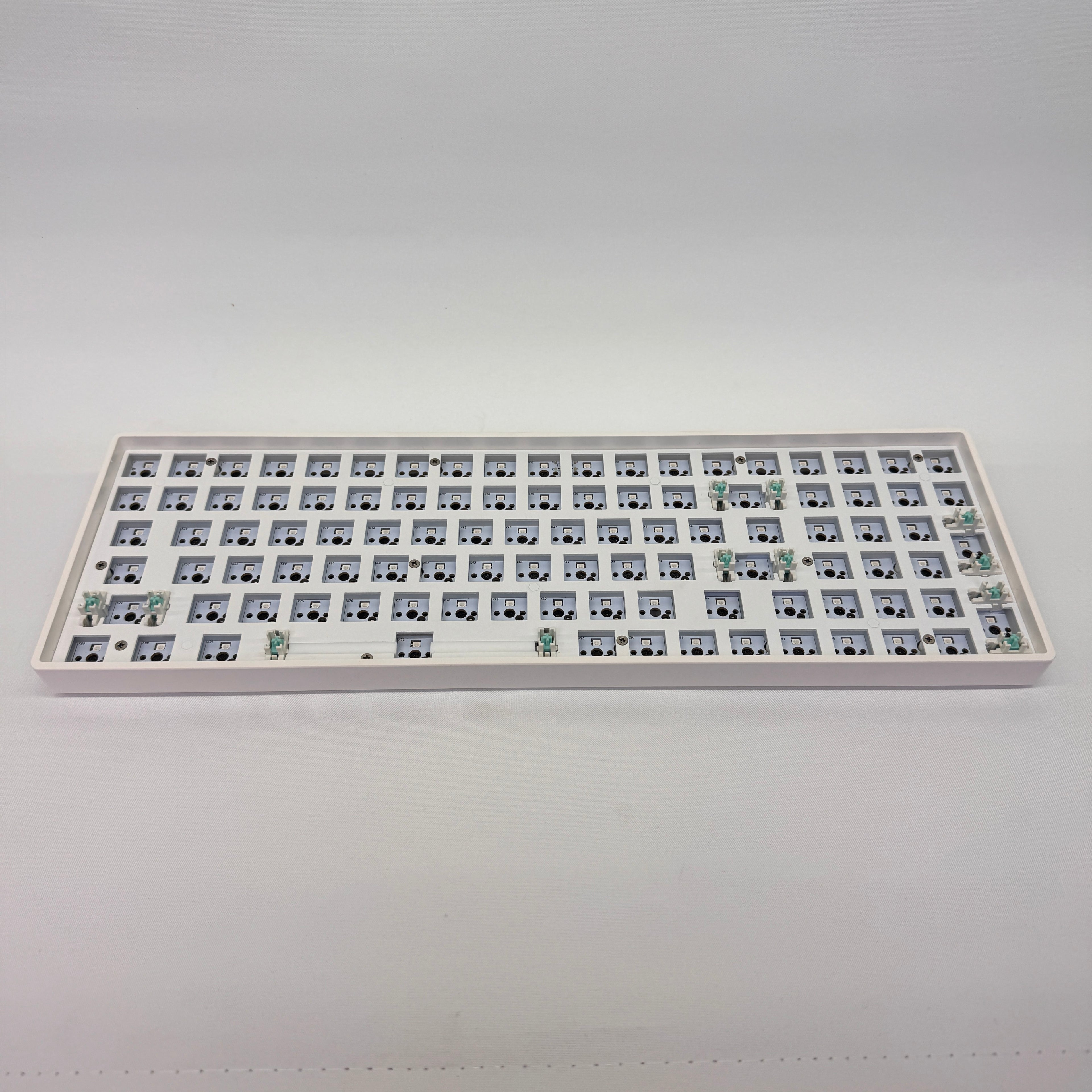 1800 Mechanical Keyboard Kit