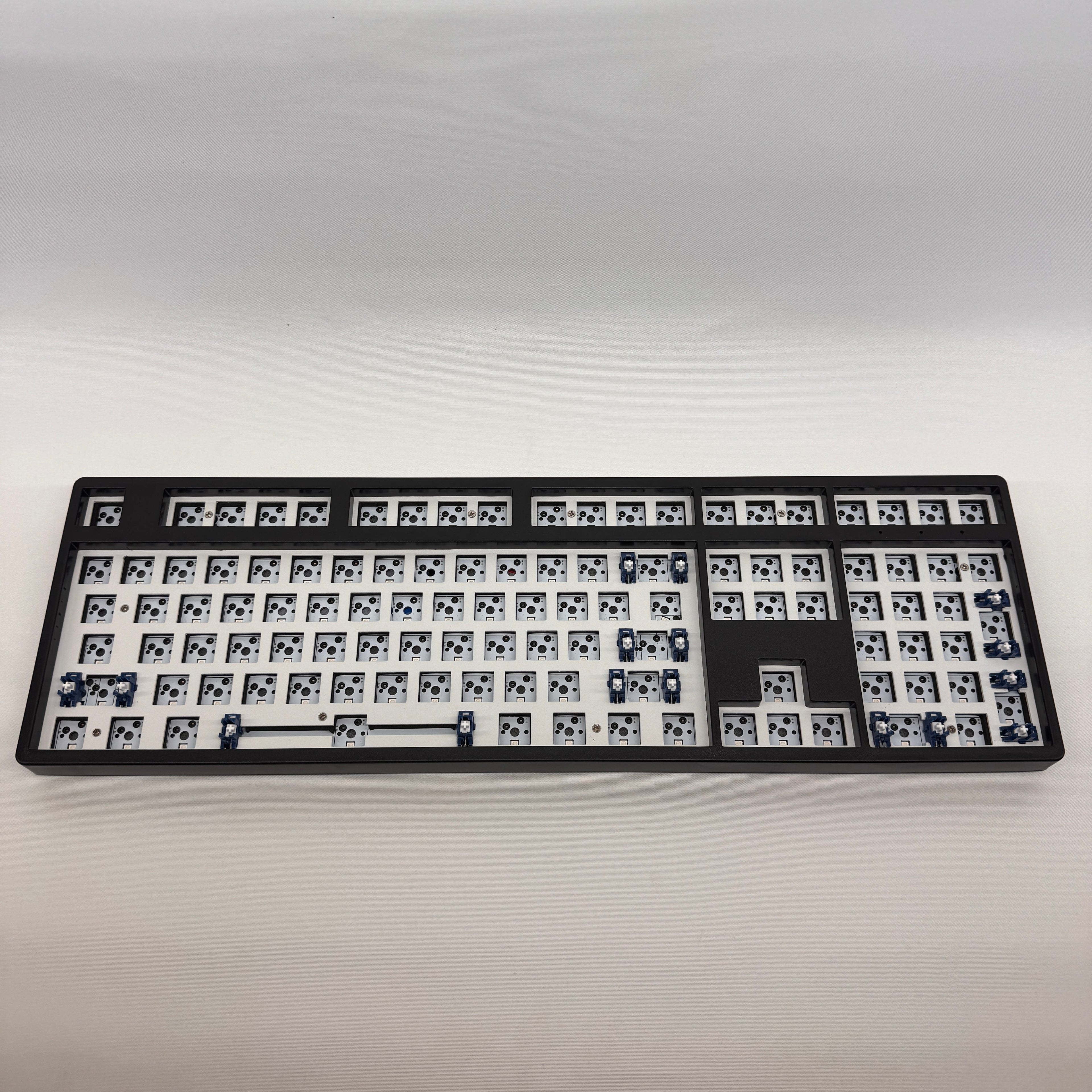 100% Mechanical Keyboard Kit