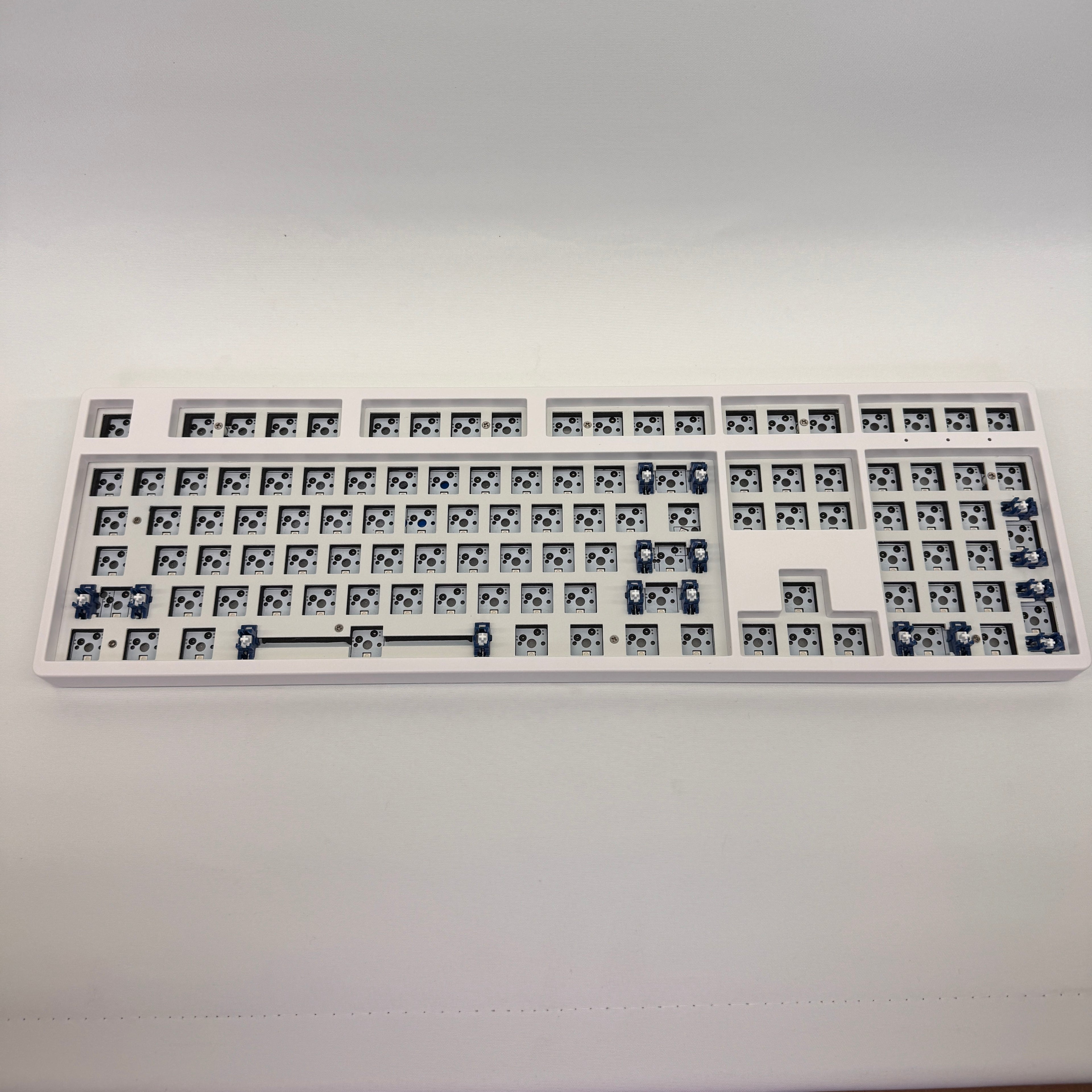 100% Mechanical Keyboard Kit